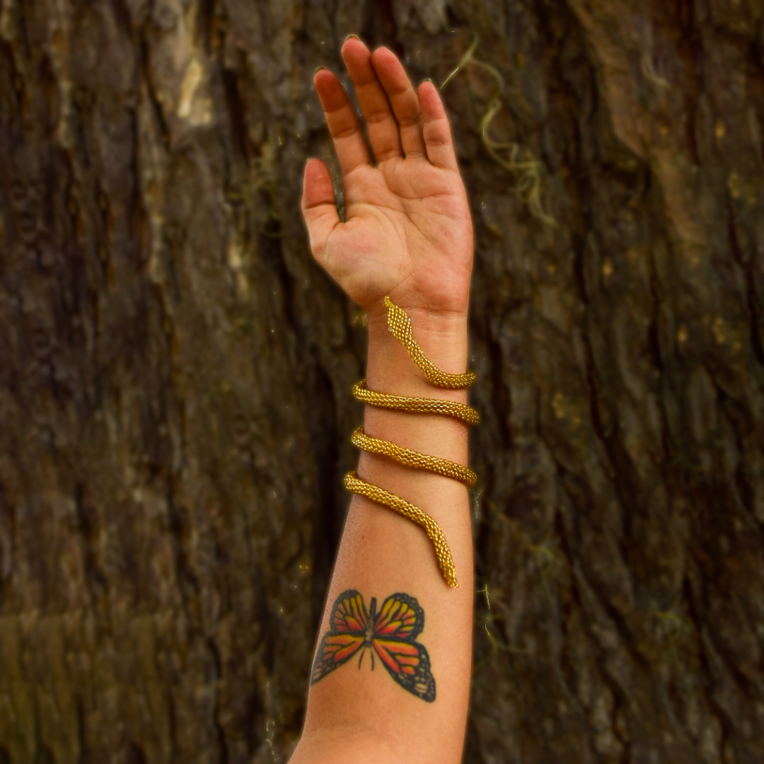 Brazalete de Serpiente – Dorado Místico