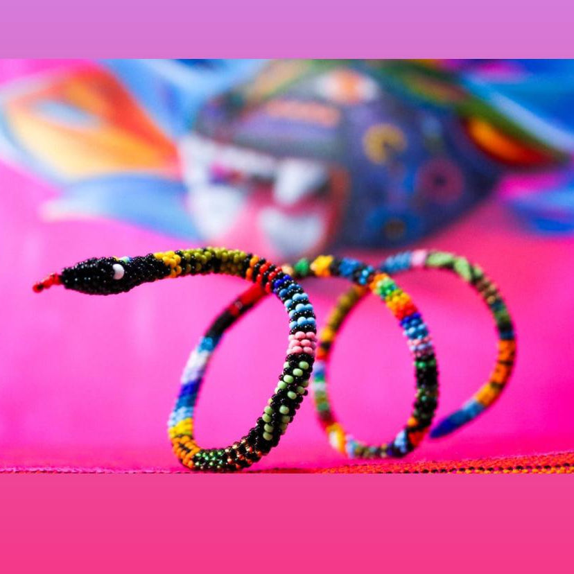 Brazalete de Serpiente HUICHOL